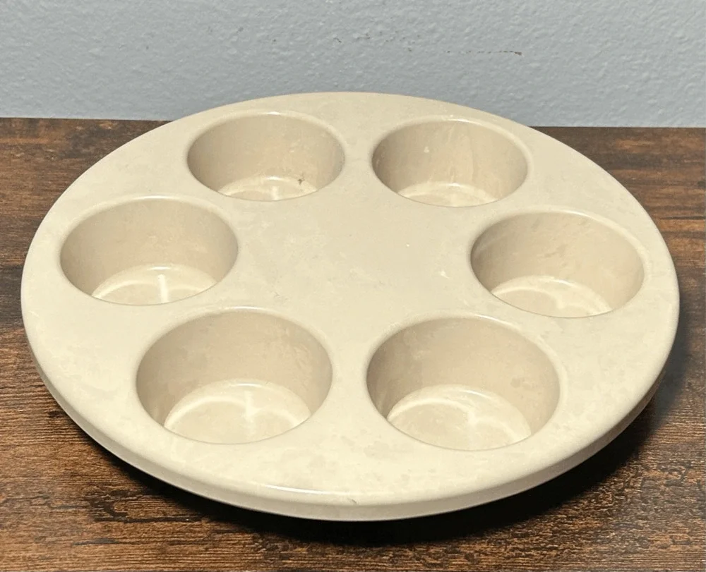 Anchor Hocking Microware Muffin Cupcake Pan PM 447 TI 486 4 Beige Tan 10